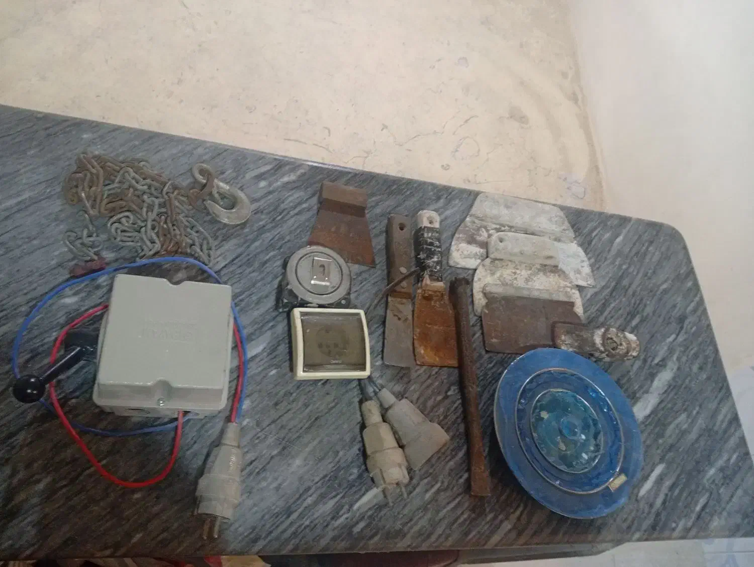 کلید بالا بر صفر و وسایل ساختمان|مصالح و تجهیزات ساختمان|تبریز, |دیوار