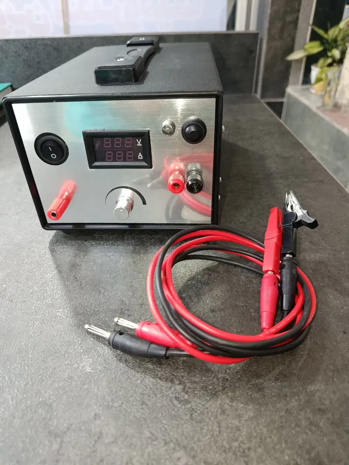 شارژ کن باطری|سایر لوازم برقی|اهواز, پادادشهر|دیوار