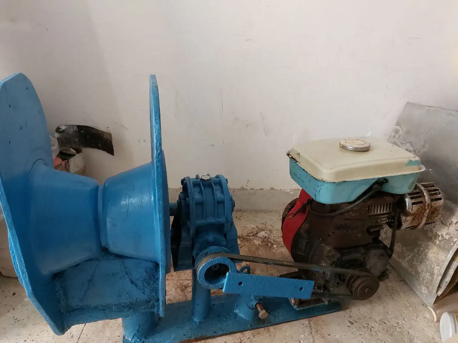 وینچ تور|قایق و سایر وسایل نقلیه|بندر دیر, |دیوار