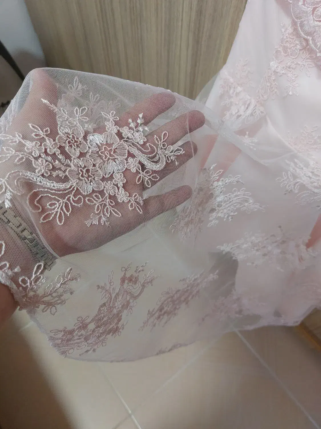 پیراهن مجلسی دخترونه|کفش و لباس بچه|بندر انزلی, نیمه شعبان|دیوار