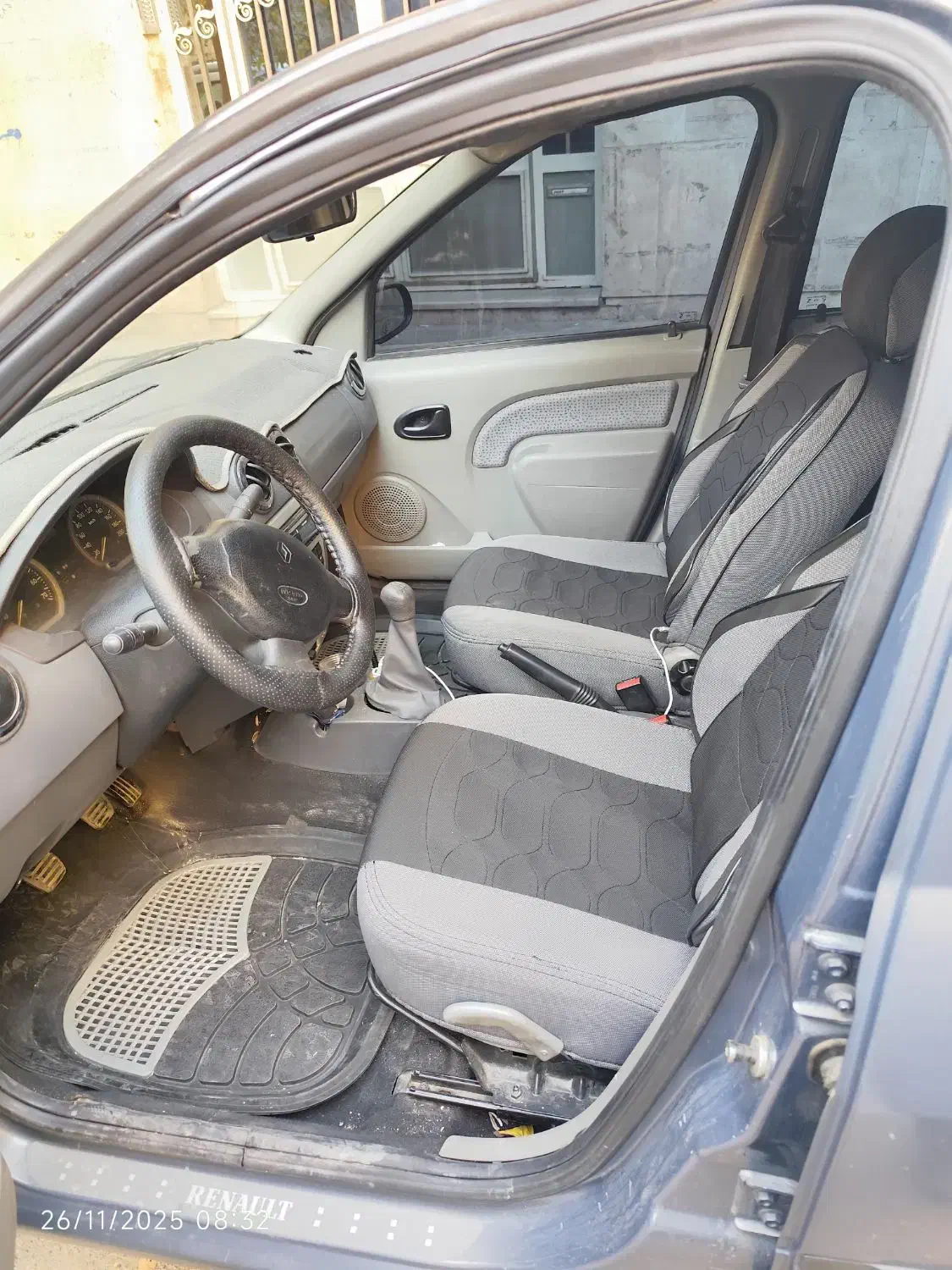 ال 90 ۸۶ e2|خودرو سواری و وانت|تهران, بروجردی|دیوار