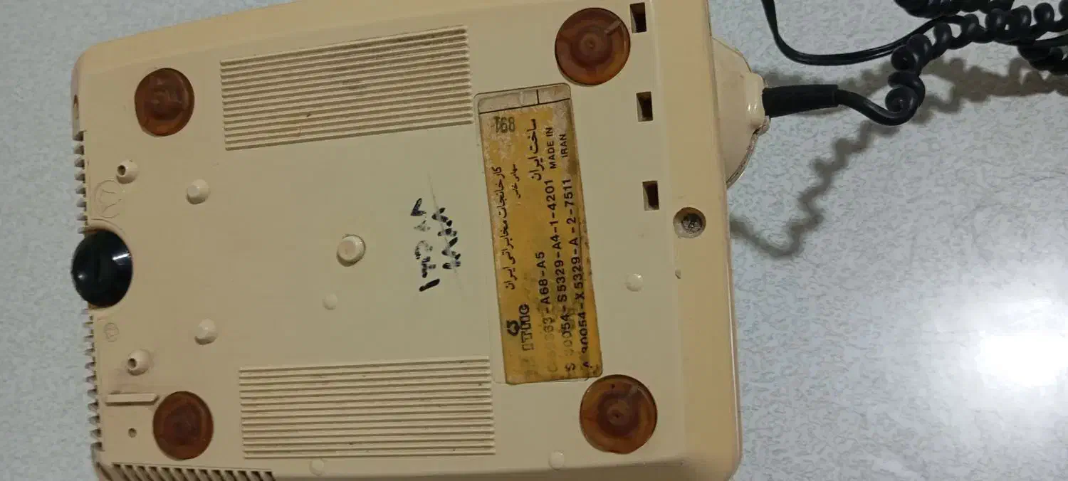 تلفن قدیمی|تلفن رومیزی|فسا, |دیوار