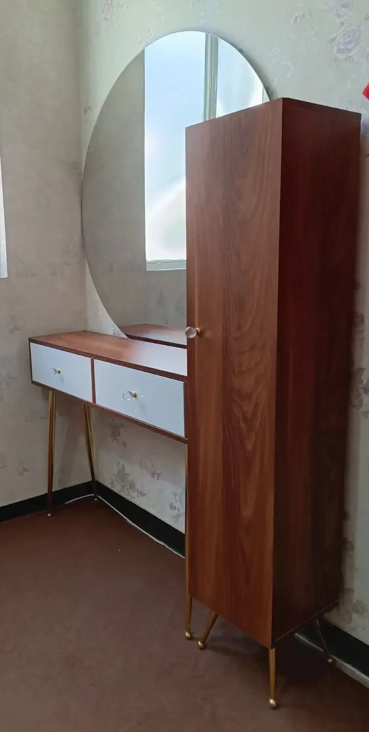 جاکفشی.میزآرایش باکمد.میز تیوی ست ۴ تیکه|جاکفشی، کمد، دراور|اسلامشهر, شهرک سعیدیه|دیوار