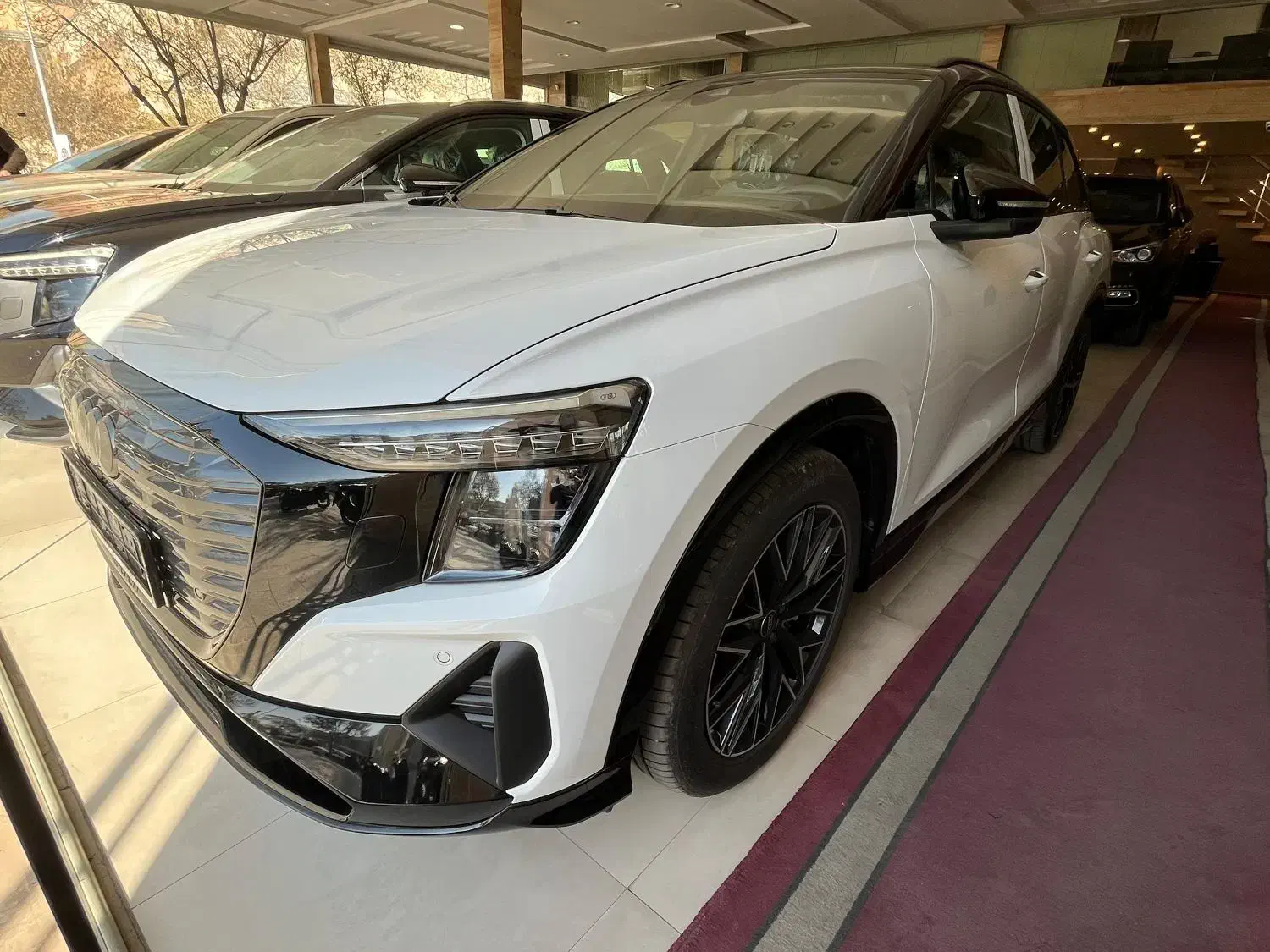 ائودی ۲۰۲۴ تیپ ۴|خودرو سواری و وانت|مشهد, ده دی|دیوار