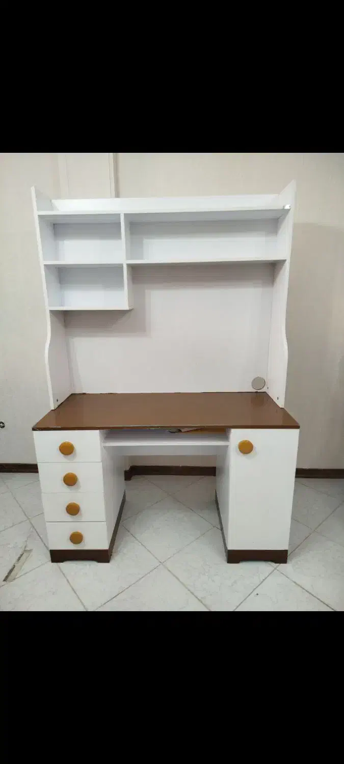 میز تحریر|میز تحریر و کامپیوتر|تهران, شهمیرزادی|دیوار