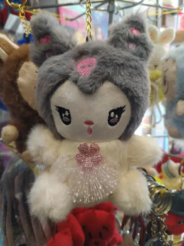 عروسک|اسباب‌‌بازی|قم, امامزاده ابراهیم|دیوار