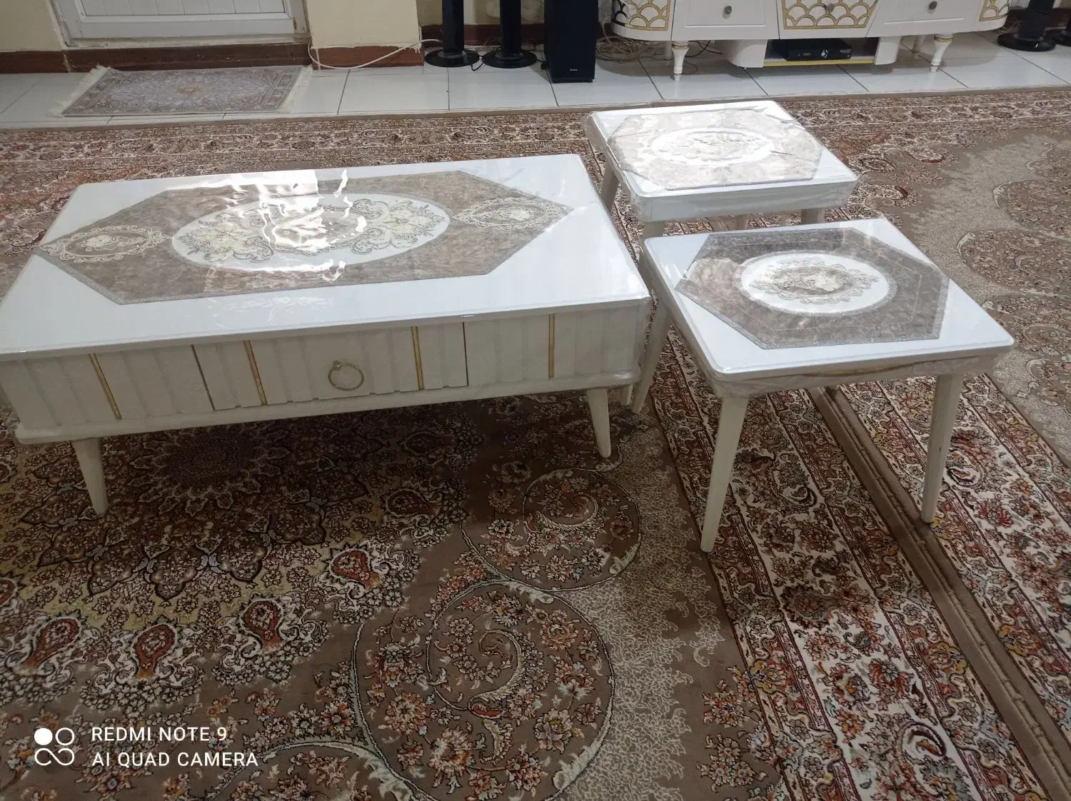 میز جلو مبلی وعسلی|مبلمان خانگی و میز عسلی|پرند, فاز ۳|دیوار