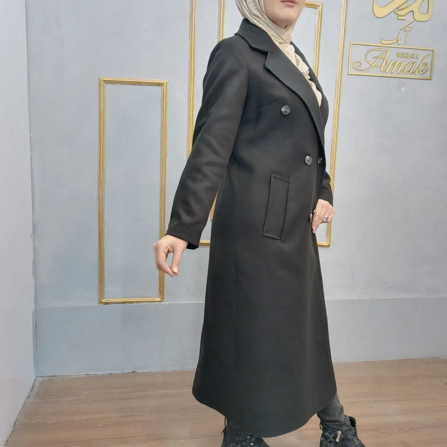 پالتو فوتر آستر دار بلند|لباس|قم, باغ شازده|دیوار