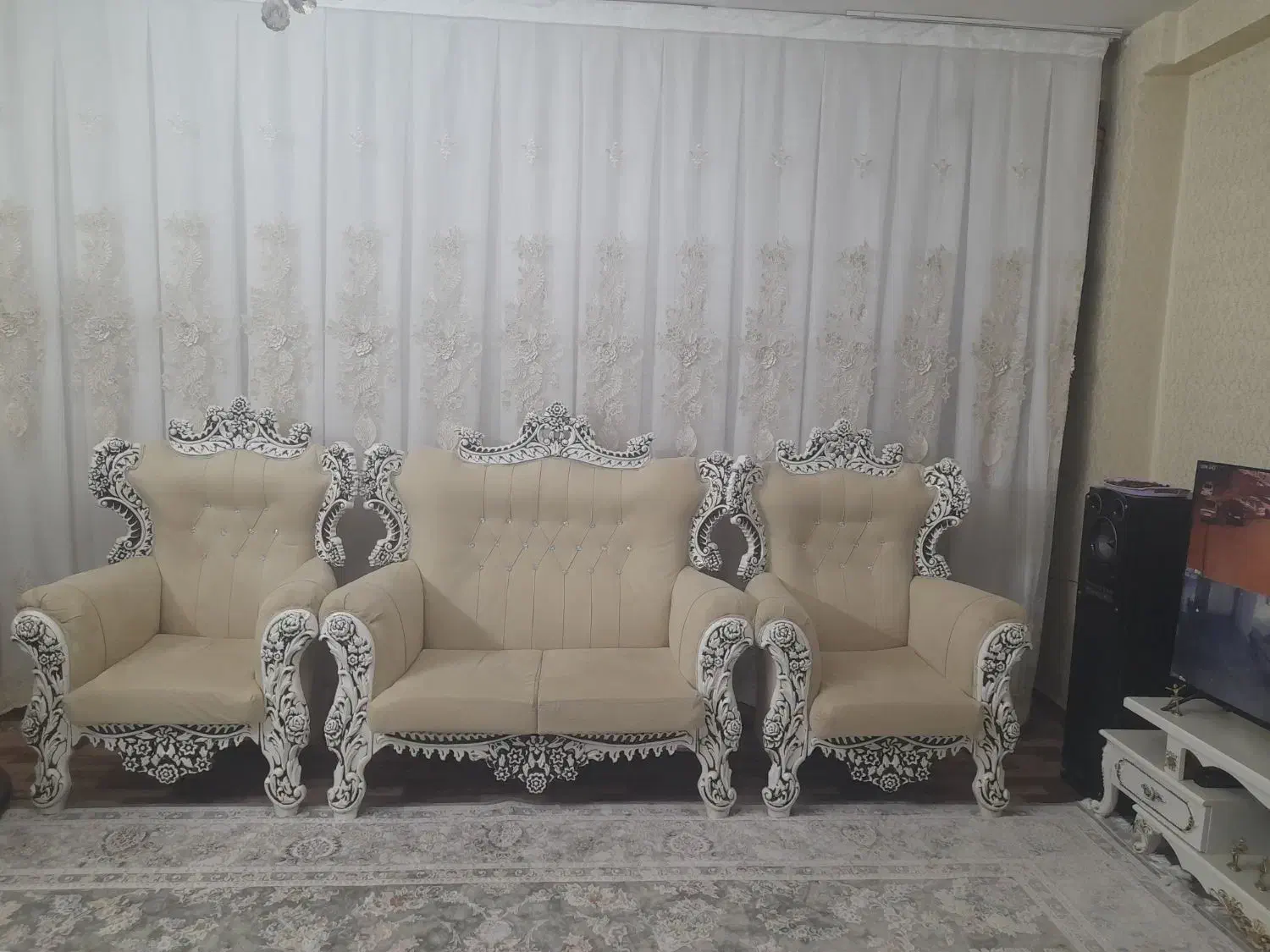 وسایل منزل|مبلمان خانگی و میز عسلی|تاکستان, |دیوار