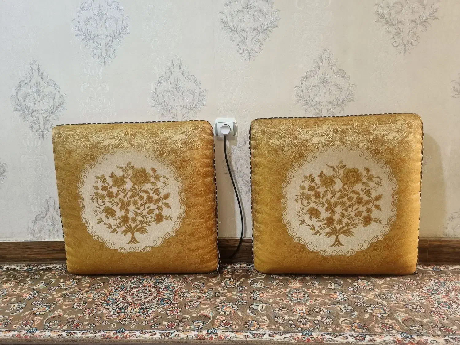 پشتی|پشتی|تهران, مطهری|دیوار