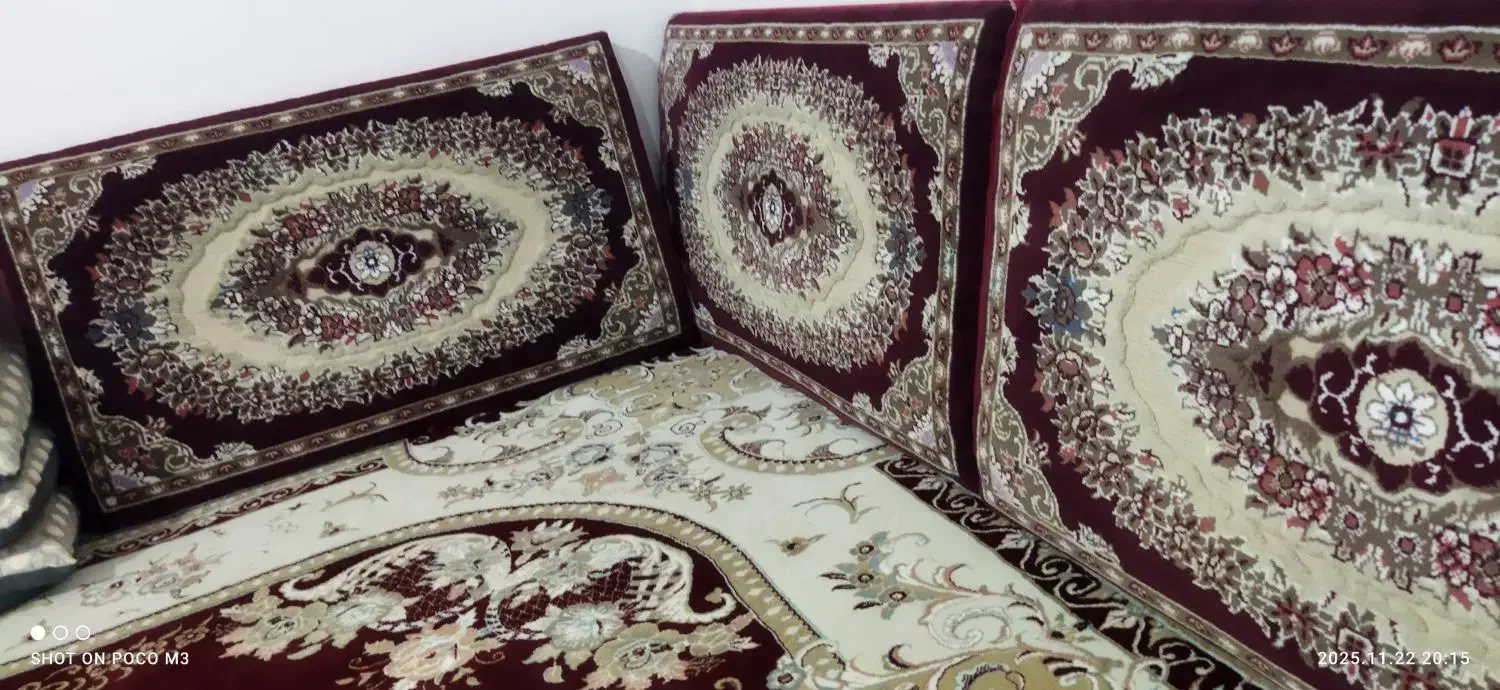 کناره فرش وپشتی|فرش|کلیائی, |دیوار