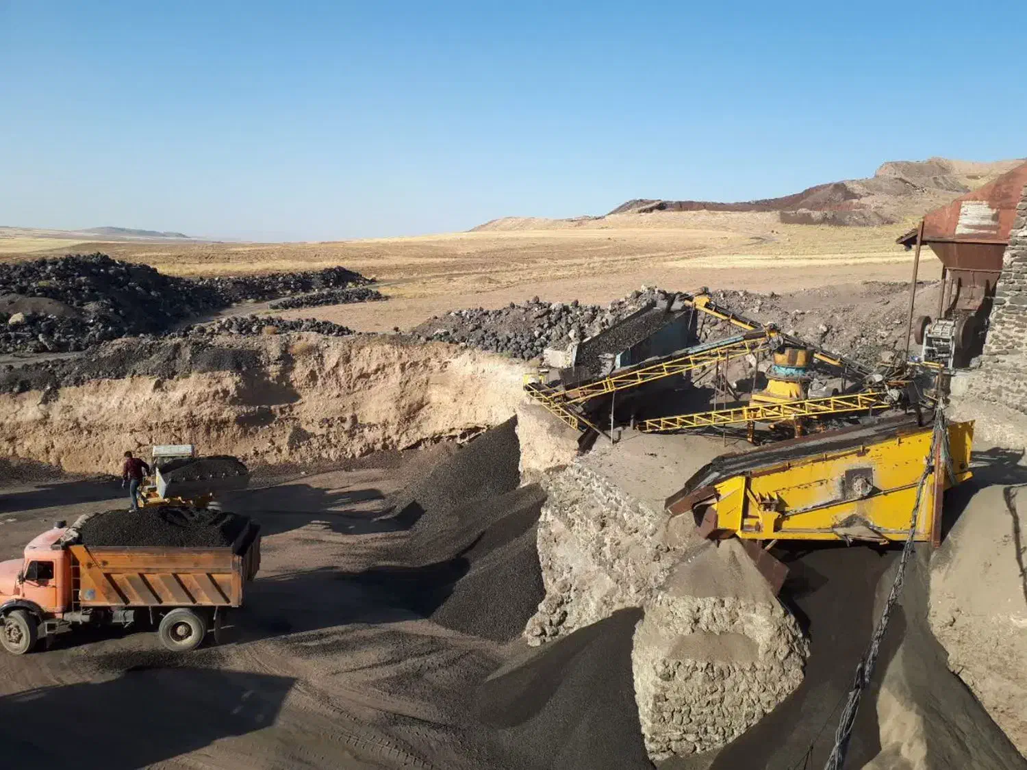 پوکه معدنی قروه کردستان|مصالح و تجهیزات ساختمان|کرج, شهرک پردیسان|دیوار