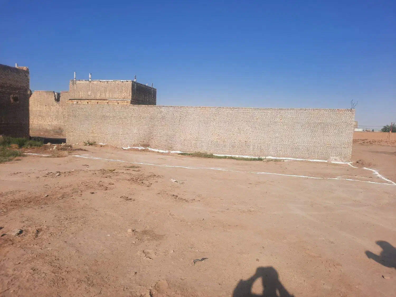 زمین مسکونی واقع در قنوات ابتدای روستای نواران|فروش زمین و ملک کلنگی|قنوات, |دیوار