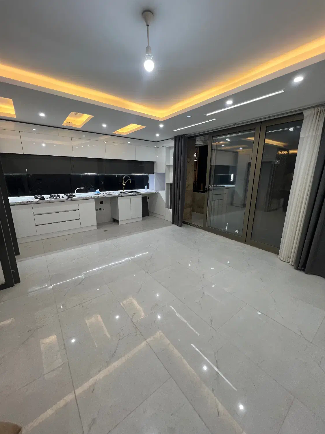 ۹۵ متری شیک فردوسی شرقی|اجارهٔ آپارتمان|شاهین‌شهر, فردوسی|دیوار