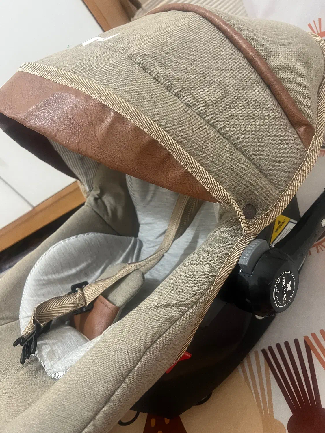 کریر دلیجان+تشک آنتی رفلاکس و بالش فرم دهی سر|اسباب و اثاث بچه|گرمدره, |دیوار