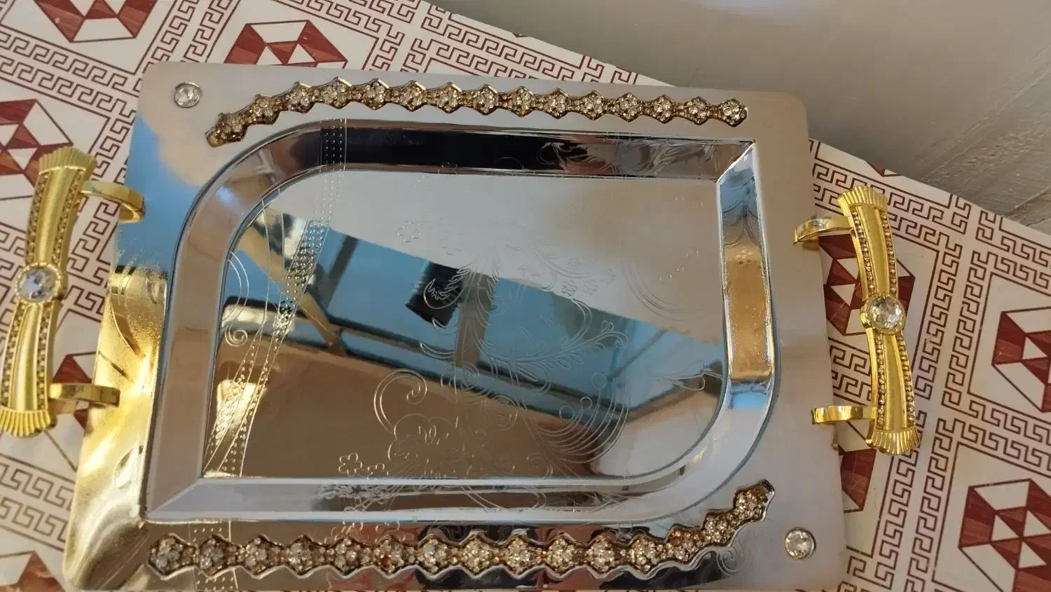 سینی دوتایی|ظروف سرو و پذیرایی|جوانرود, |دیوار