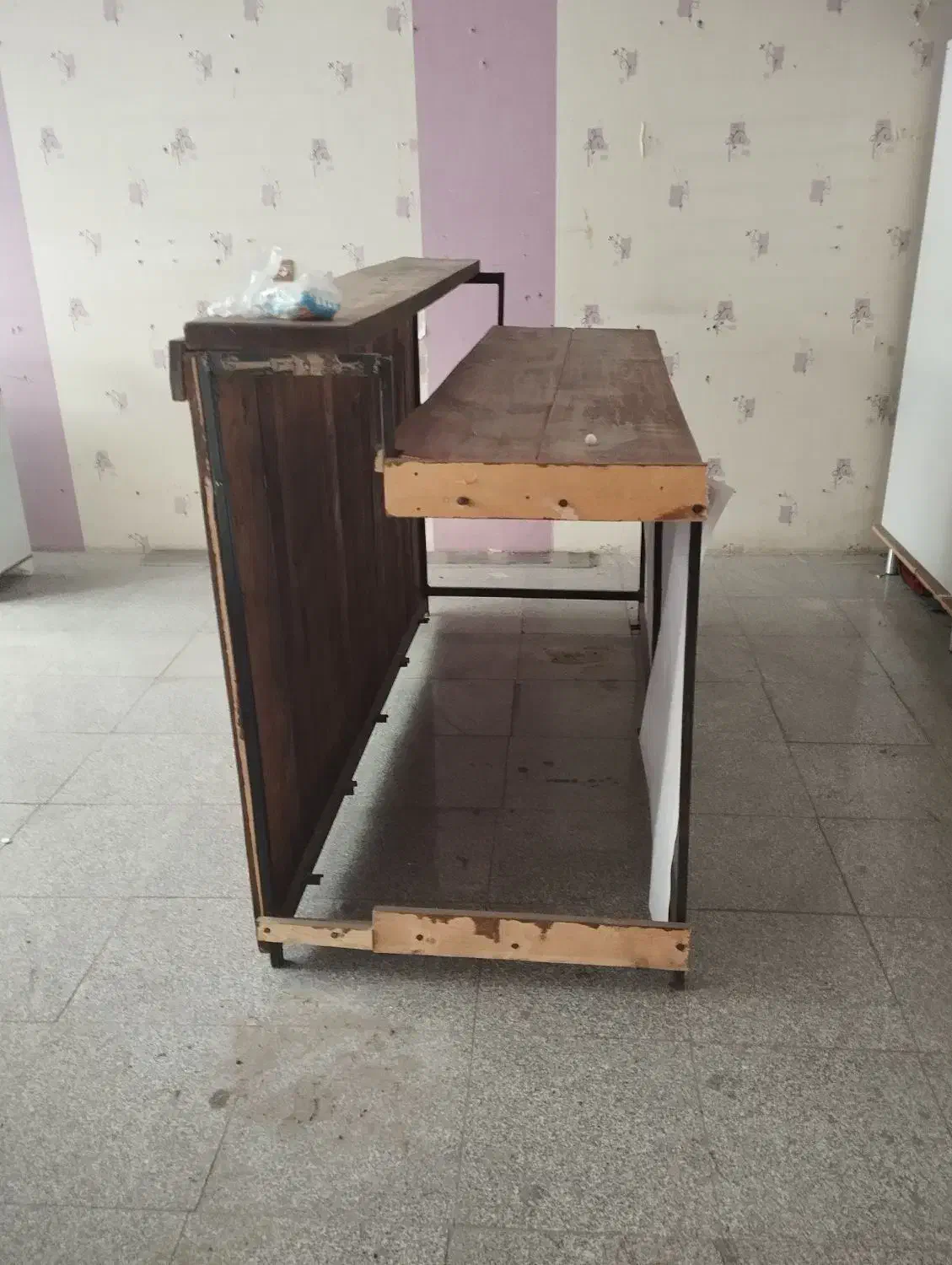 ویترین چوبی|بوفه، ویترین، کنسول|نسیم‌شهر, |دیوار