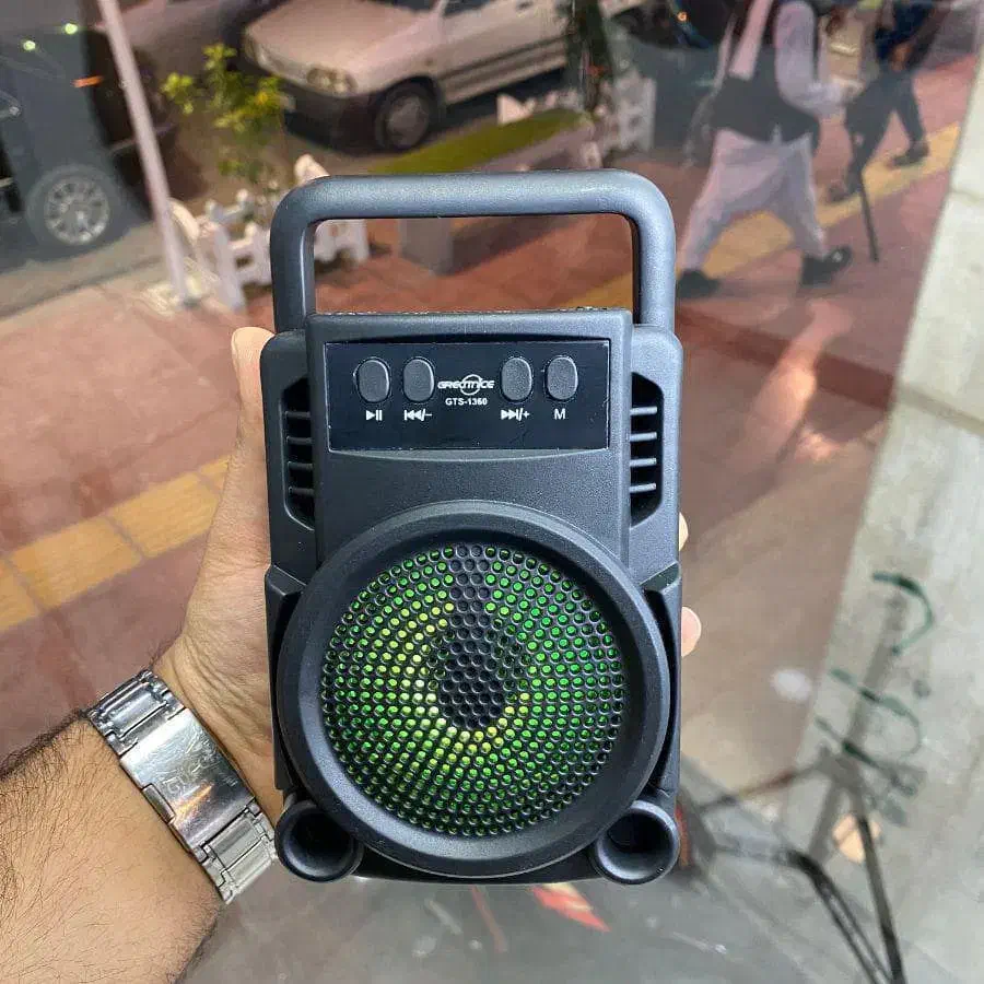 اسپیکر بلوتوثی قابل حمل فلش خور رقص نور|سیستم صوتی خانگی|رشت, پاستوریزه|دیوار