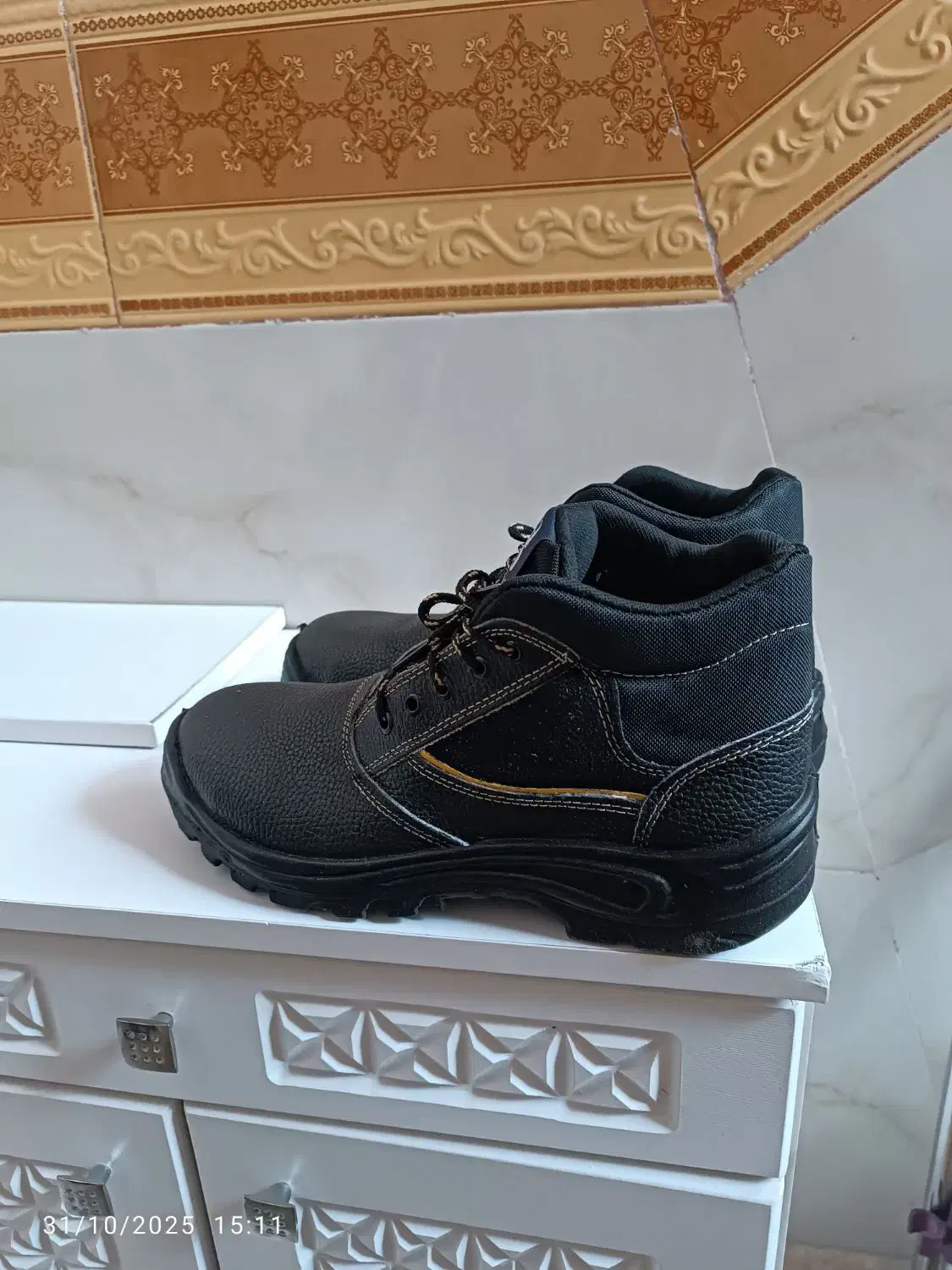 کفش کار نونو سایز42|کیف، کفش، کمربند|ملارد, |دیوار