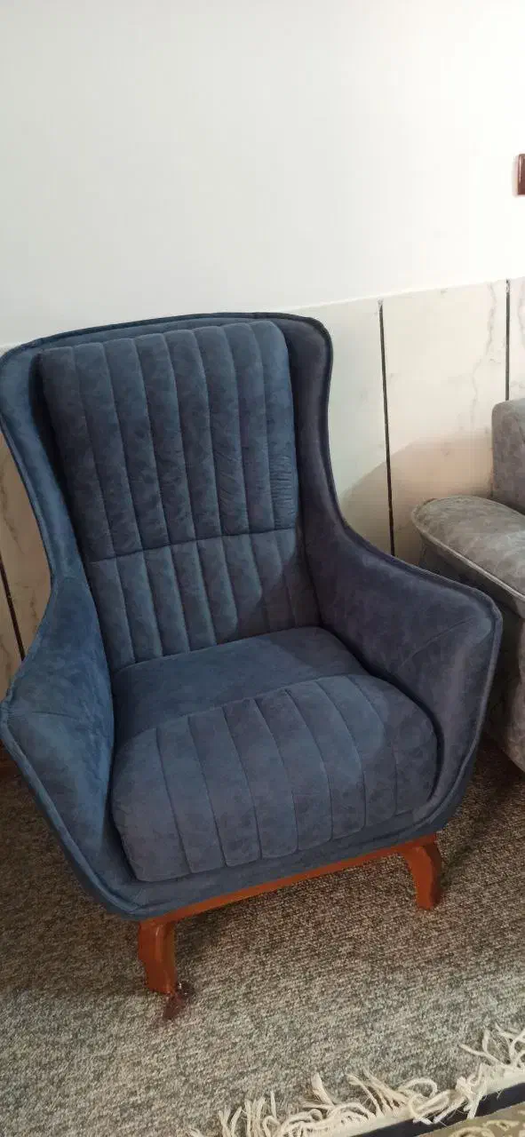 مبل در حد نو|مبلمان خانگی و میز عسلی|تایباد, |دیوار