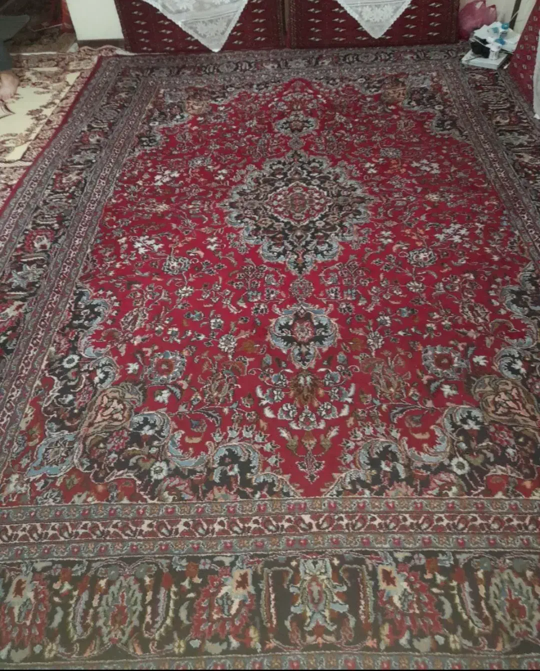 فرش دستباف|فرش|تهران, خواجه نظام الملک|دیوار