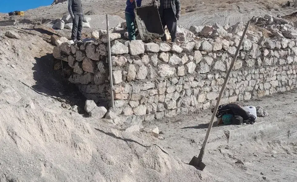 بنایی‌وسیمان‌کاری‌ساختمان|خدمات پیشه و مهارت|قروه, |دیوار