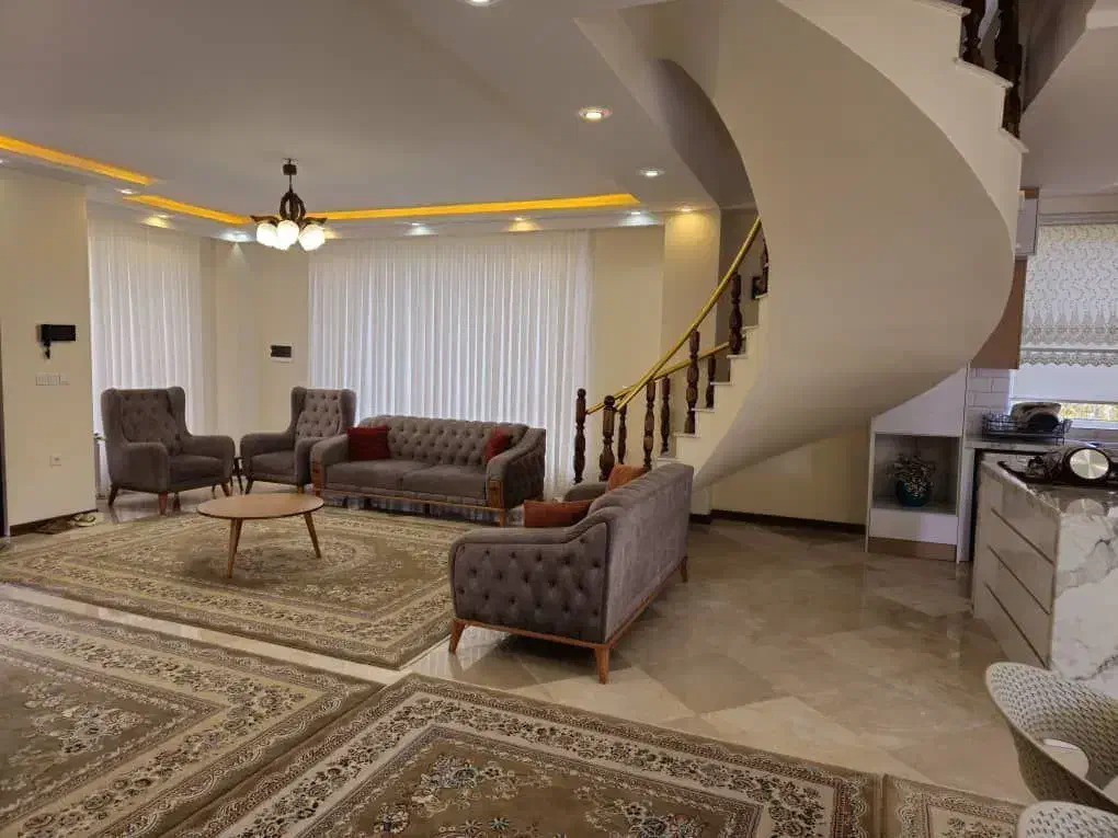 ۳۰۰ متر ویلا دوبلکس استخردار ویو کوهستان|فروش خانه و ویلا|تنکابن, |دیوار