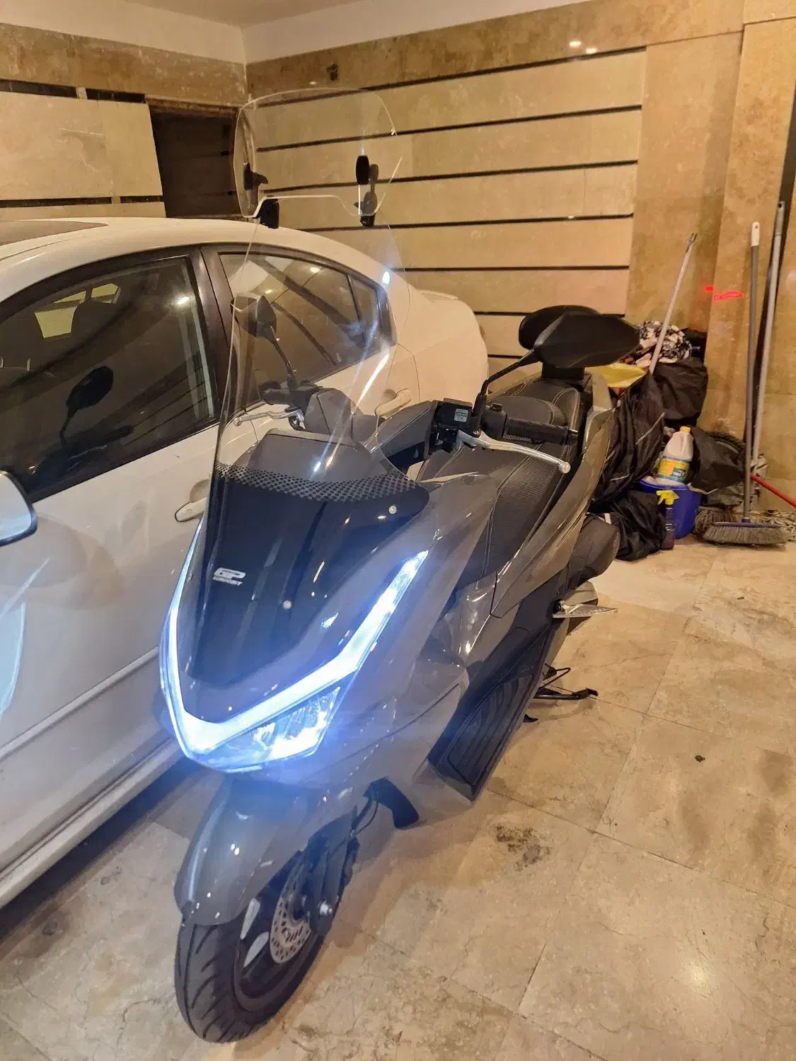 pcx 160 new face|موتورسیکلت|تهران, نیروی هوایی (پیروزی)|دیوار