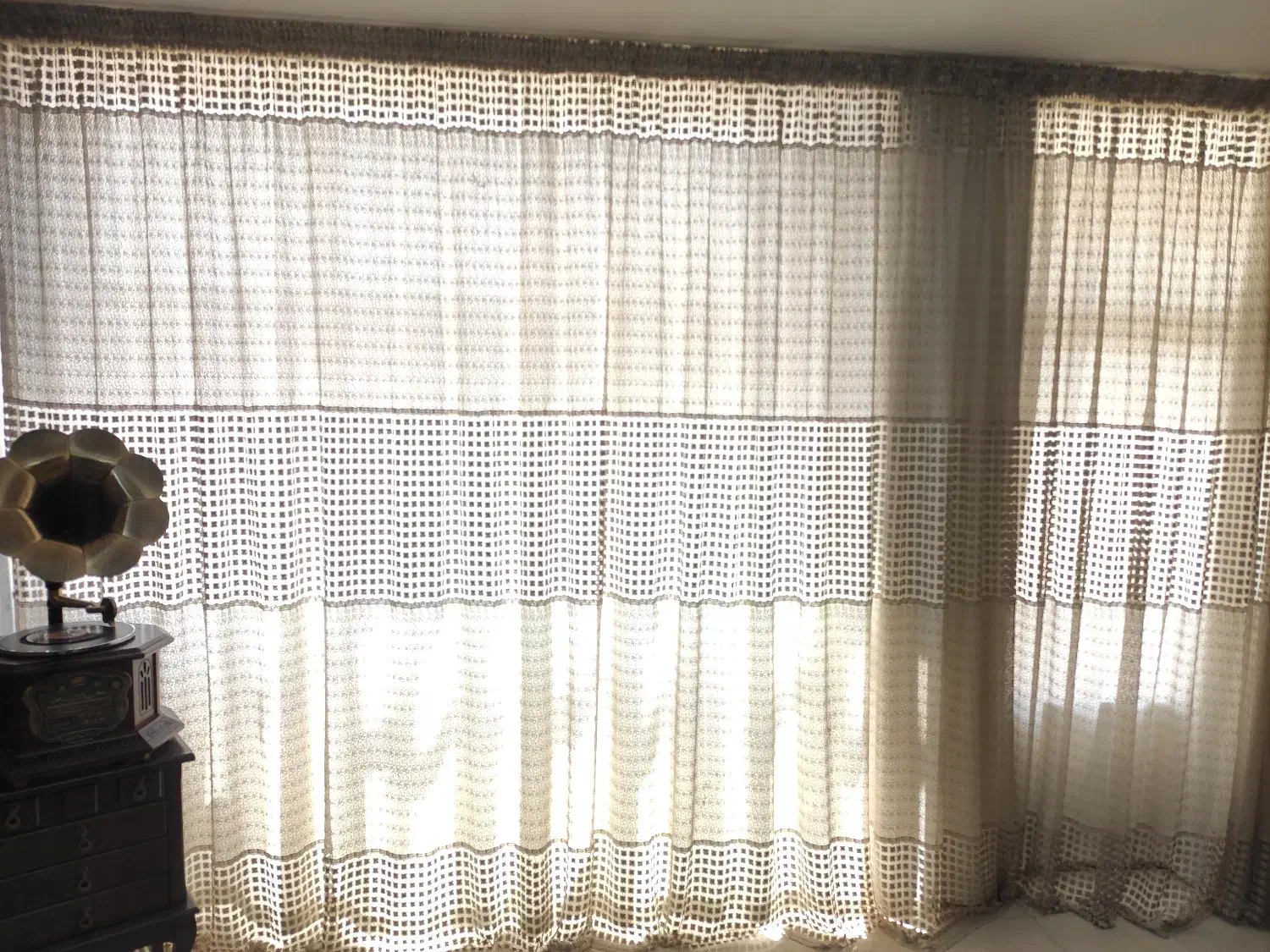 پرده گیپور|پرده، رانر، رومیزی|فولادشهر, B4|دیوار