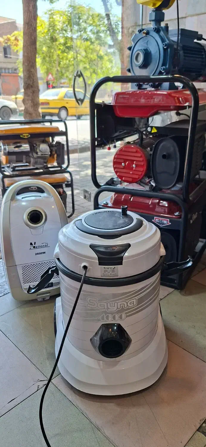 تعمیرات جارو برقی ۳ موتوره|خدمات پیشه و مهارت|بروجرد, |دیوار