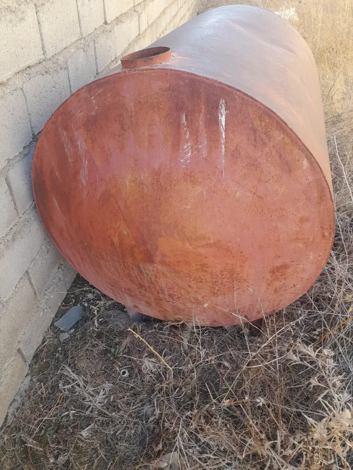 تانکر سوخت و آب ۱۰۰۰لیتری ۲عدد|مصالح و تجهیزات ساختمان|تکاب, |دیوار