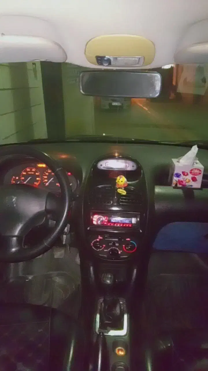 فروش ۲۰۶ سفید|خودرو سواری و وانت|چهارباغ, |دیوار