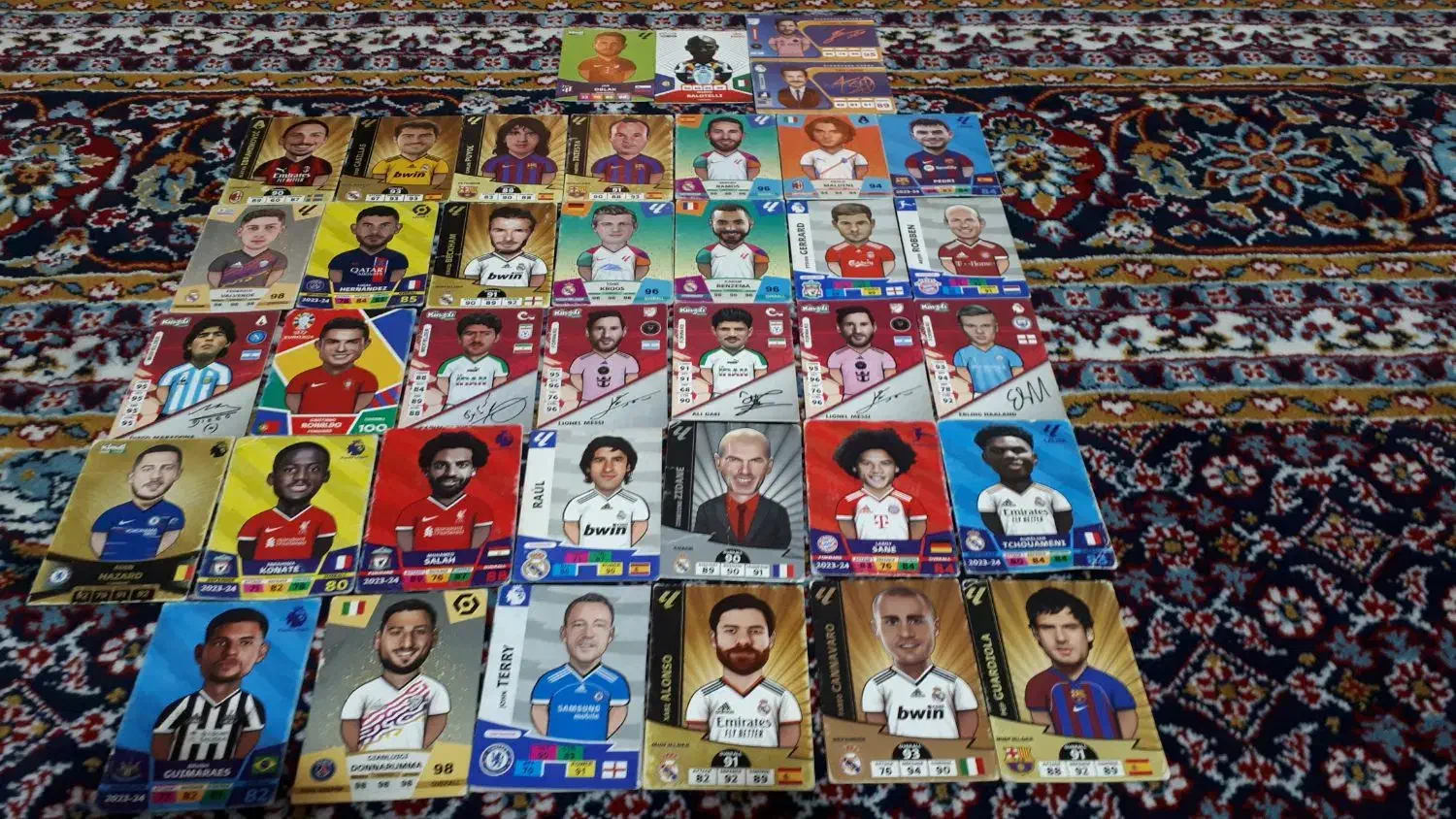 کیمدی|اسباب‌‌بازی|شیراز, زرهی|دیوار