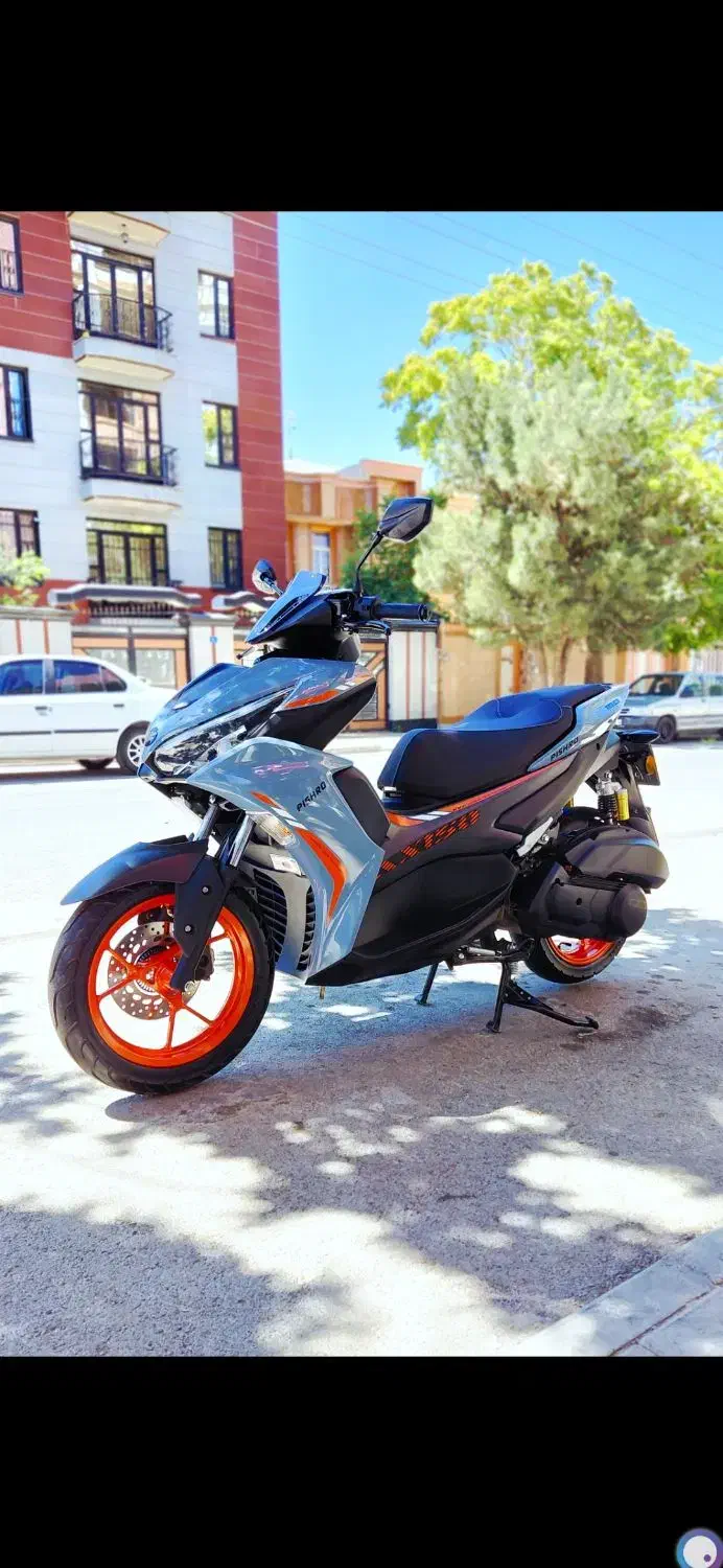 موتور  آیروکس پیشرو ،۱۵۰cc ،مدل ۱۴۰۴|موتورسیکلت|همدان, |دیوار