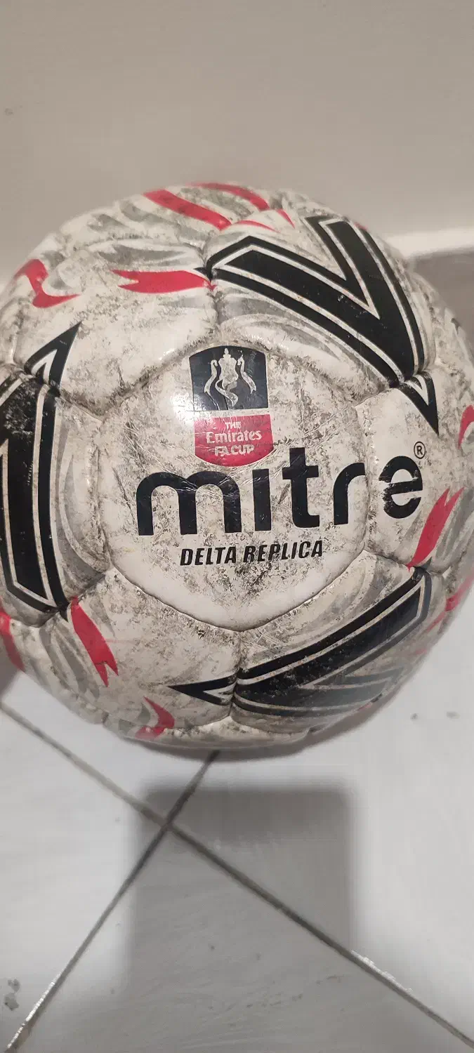 توپ فوتبال سایز 5|ورزش‌های توپی|تهران, کرمان|دیوار