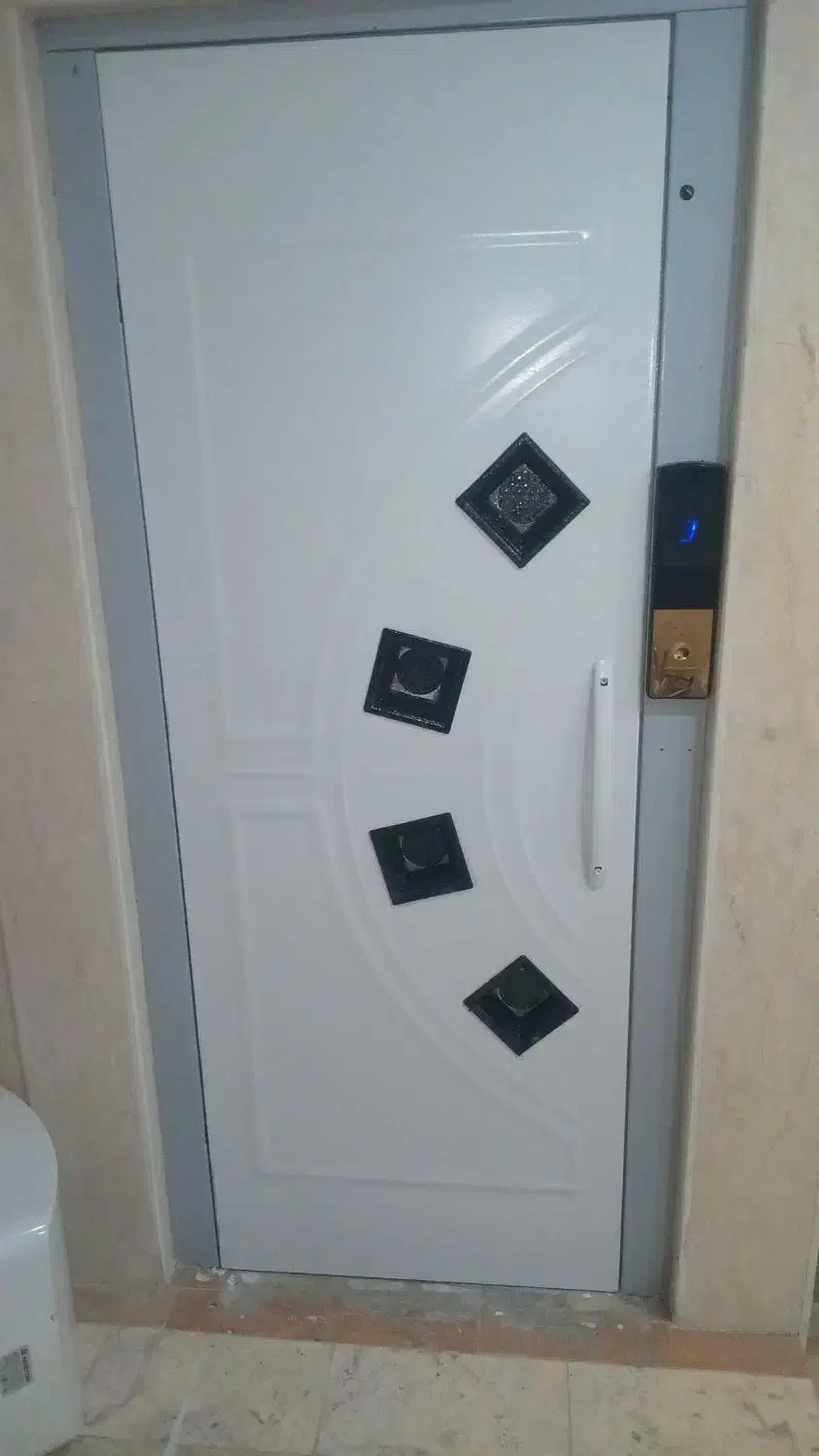 اسانسور و پله برقی اوج گسترکیان|خدمات پیشه و مهارت|کیش, |دیوار