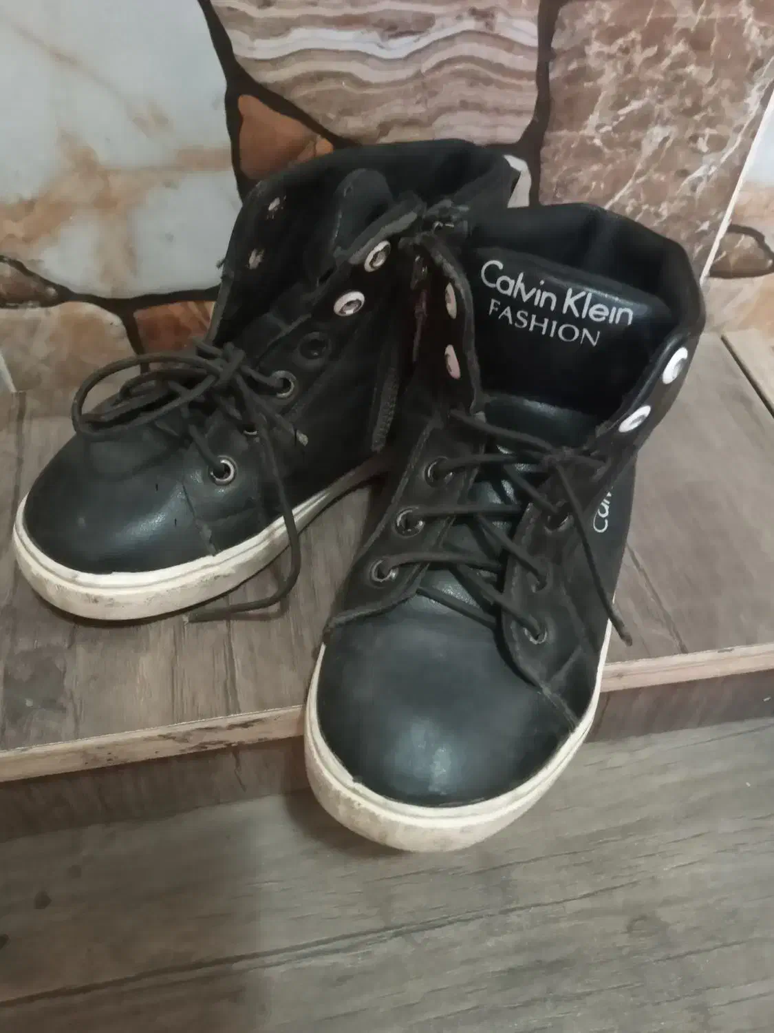 کفش بچهگانه|کفش و لباس بچه|همدان, |دیوار