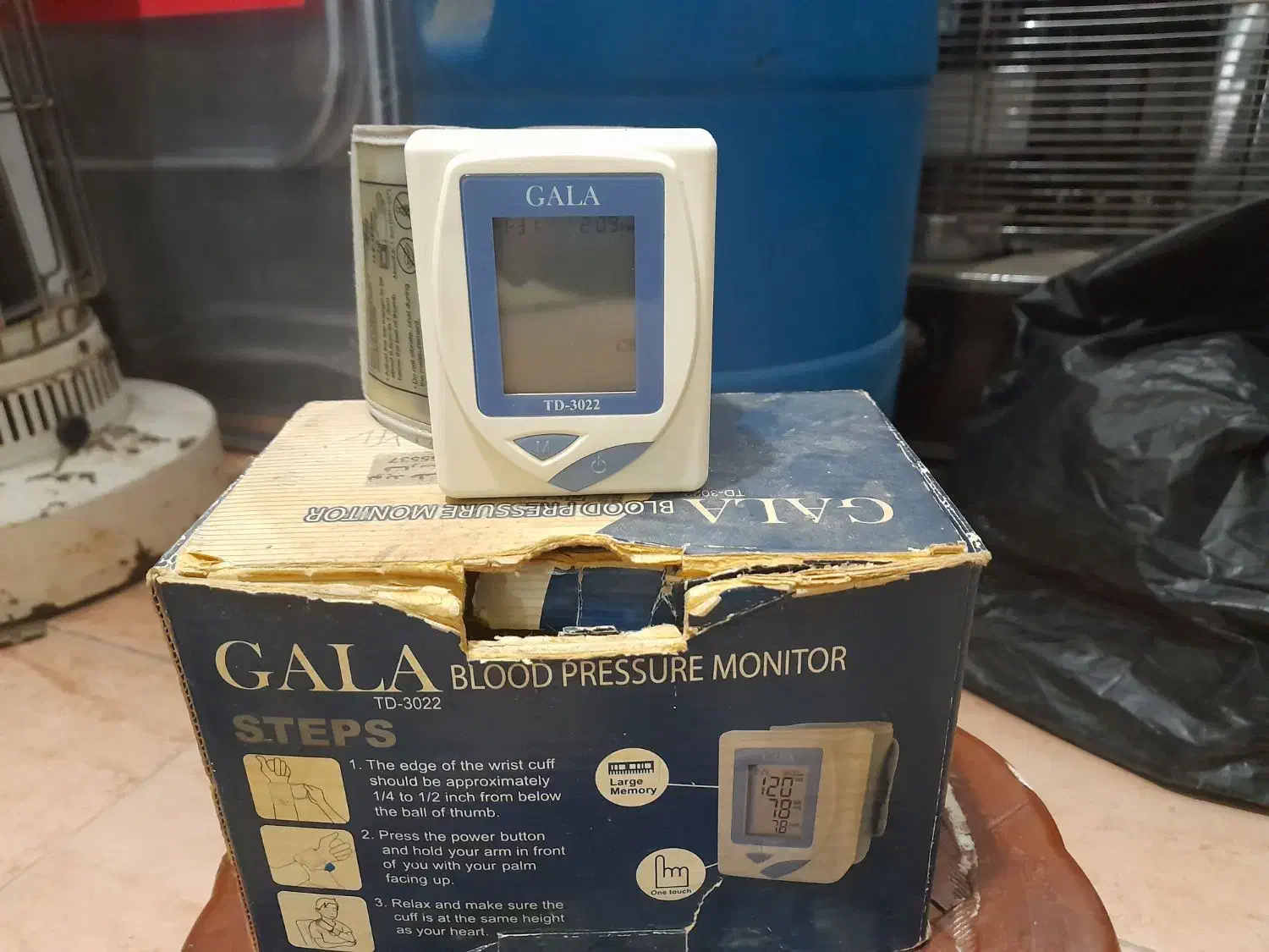 دستگاه فشارسنج|پزشکی|گنبد کاووس, |دیوار