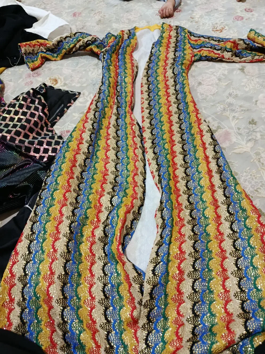 لباس مجلسی|لباس|جوانرود, |دیوار