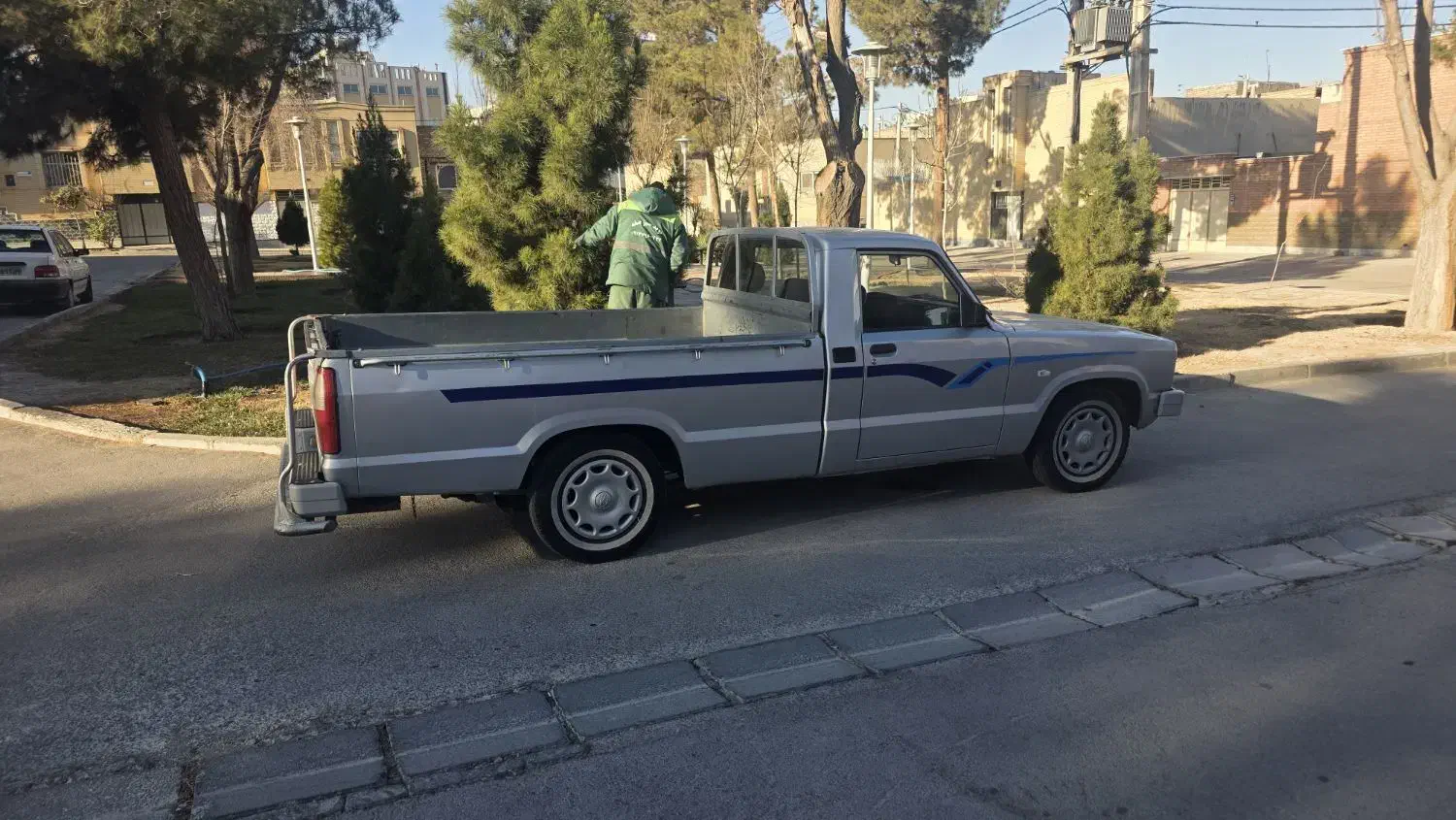 وانت مزدا مدل ۱۳۹۵ در حد صفر|خودرو سواری و وانت|اصفهان, ارغوانیه|دیوار