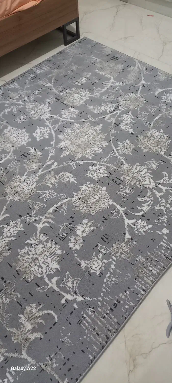 فرش کناره گل برجسته|فرش|رشت, کاکتوس|دیوار