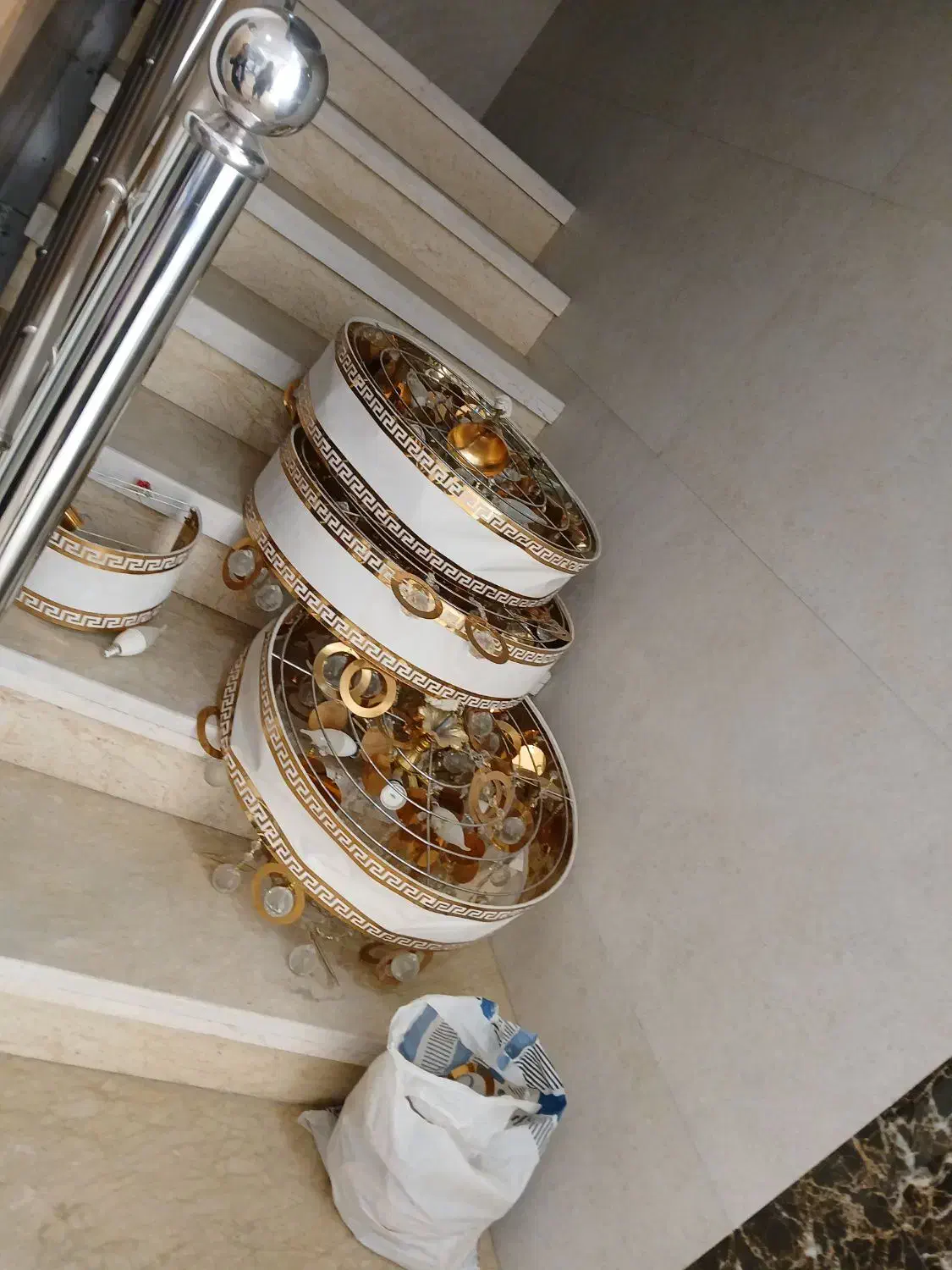 زیرلوستری۳ عدد|لوستر و چراغ آویز|کرج, شهرک علی ابن ابیطالب (کوثر)|دیوار