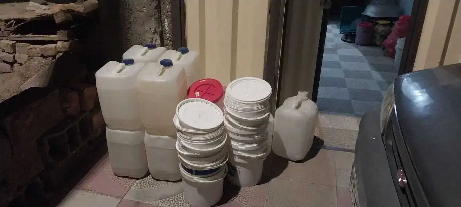 لوازم منزل|ظروف نگهدارنده، پلاستیکی، یک‌بارمصرف|ساوه, |دیوار