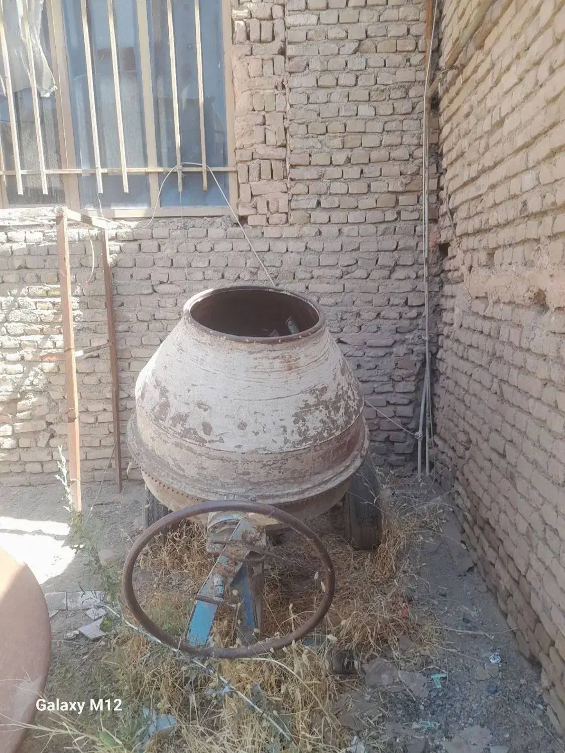 بتن یر|ماشین‌آلات صنعتی|سبزوار, کلاته سیفر|دیوار