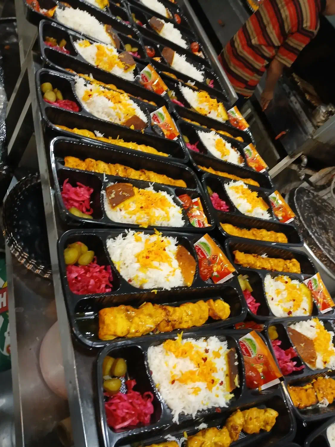 چلوکباب...چلو مرغ|خوردنی و آشامیدنی|مشهد, کوی المهدی|دیوار