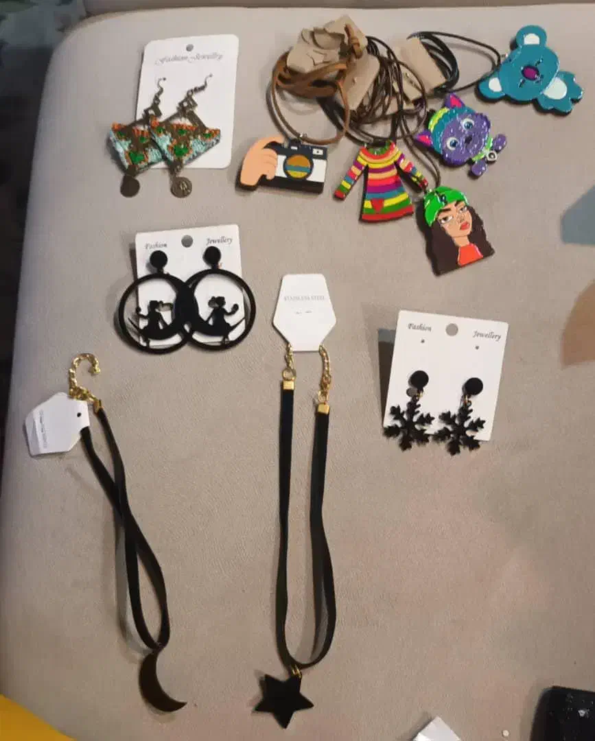 تمام وسایل دونه ی ۱۰۰ تومن|بدلیجات|قزوین, |دیوار