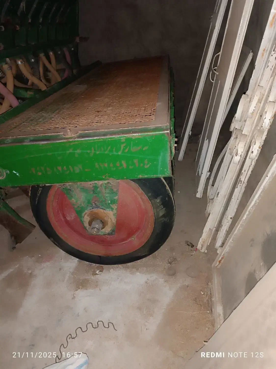 عمیق کار|قطعات یدکی و لوازم جانبی|قیدار, |دیوار