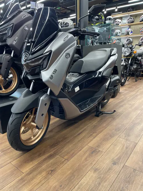 YAMAHA NMAX TECH MAX|موتورسیکلت|تهران, محمودیه|دیوار