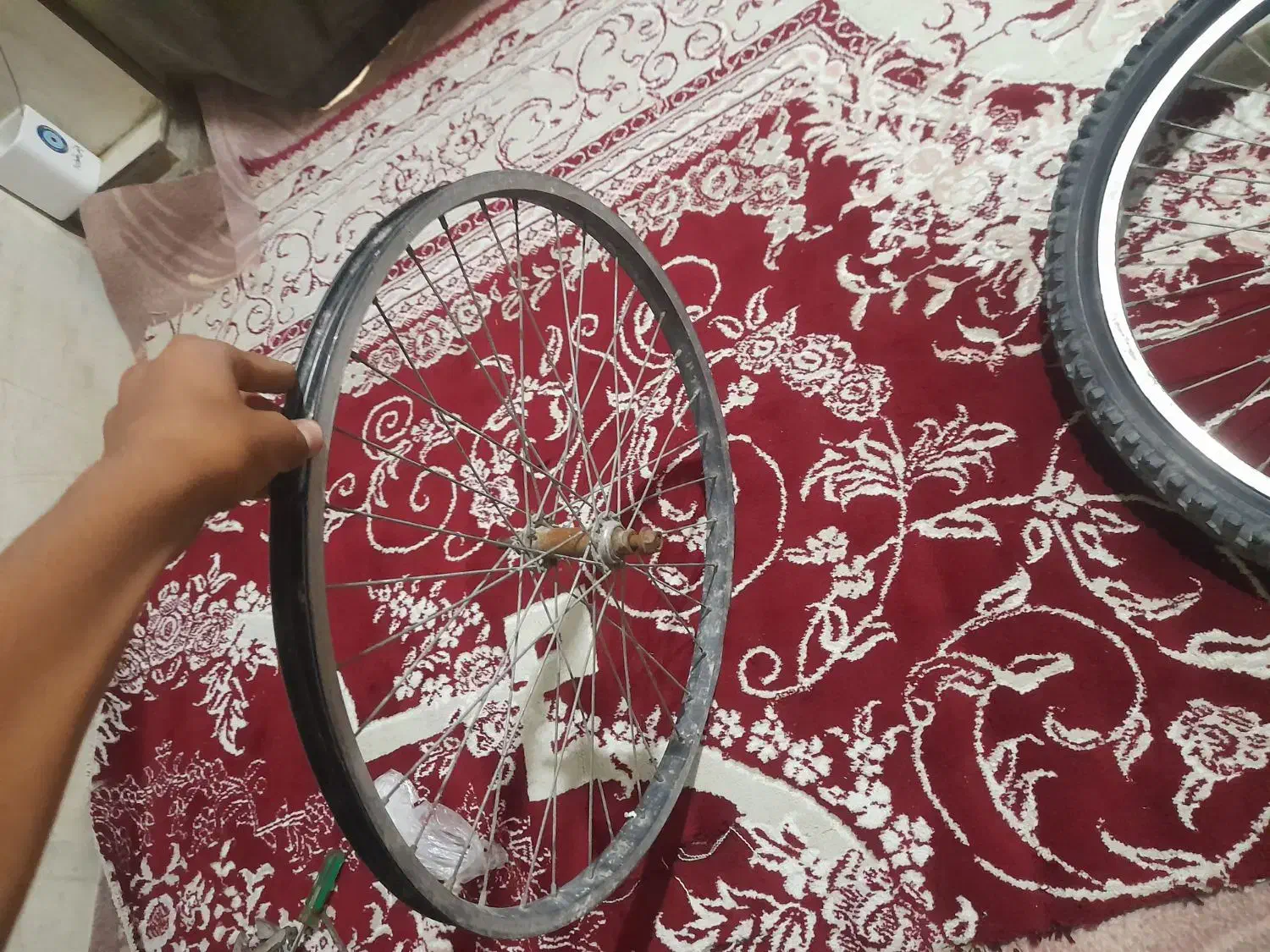 دوعدد رینگ ۲۴ یکی عقب لاستیک و تویپ دار|دوچرخه، اسکیت، اسکوتر|نگین شهر, |دیوار