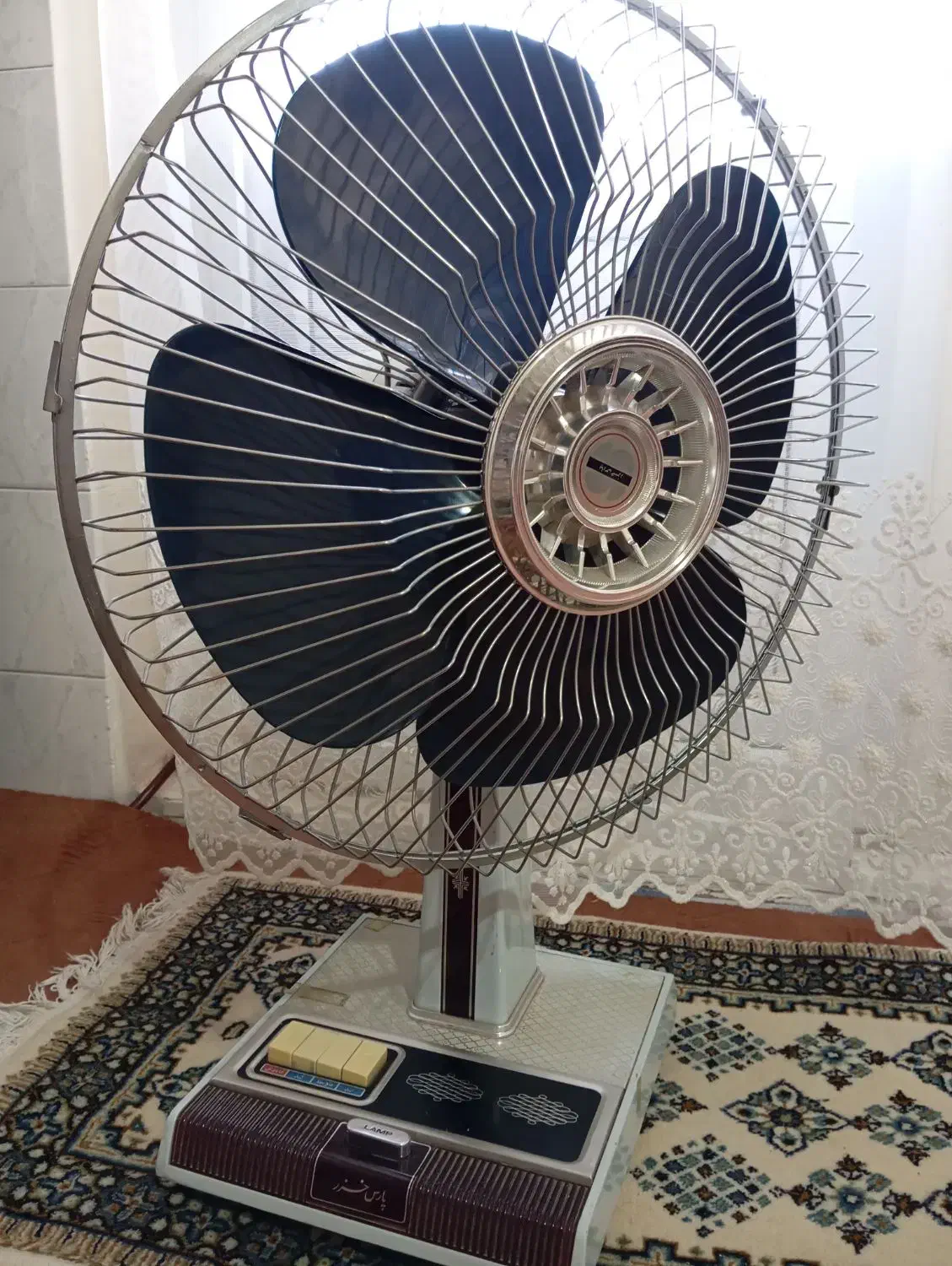 پنکه پارس خزر|پنکه و تصفیه‌کنندهٔ هوا|تبریز, |دیوار